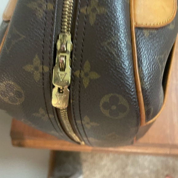 LOUIS VUITTON DEAUVILLE BOWLING LV MONOGRAM - Picture 10 of 12